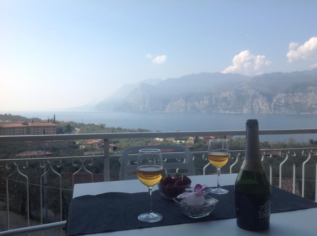 Villa Arianna Panoramic Apartments مالتشيزينيه المظهر الخارجي الصورة