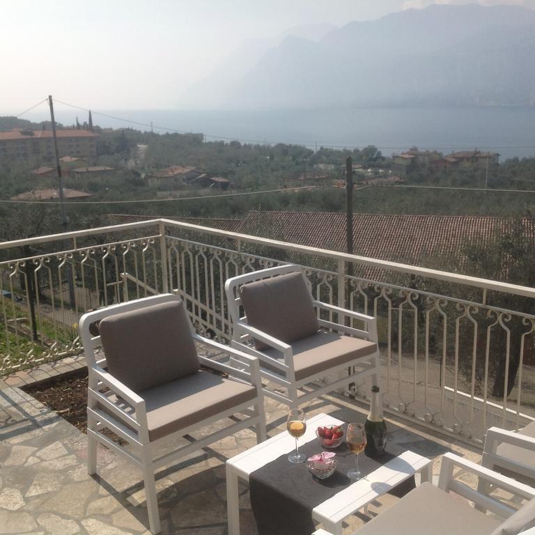 Villa Arianna Panoramic Apartments مالتشيزينيه المظهر الخارجي الصورة