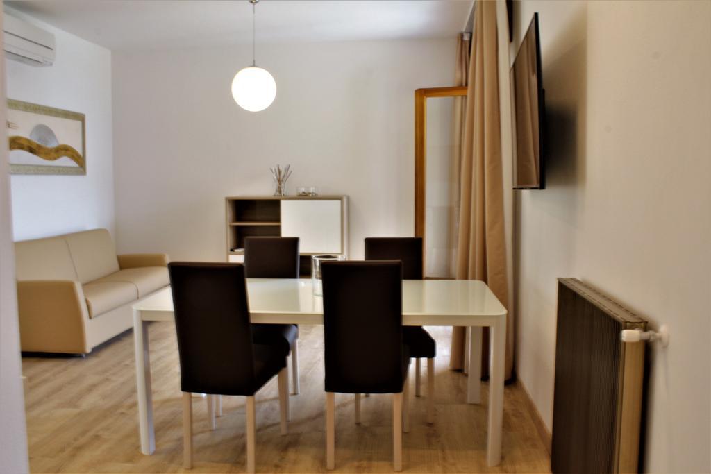 Villa Arianna Panoramic Apartments مالتشيزينيه المظهر الخارجي الصورة