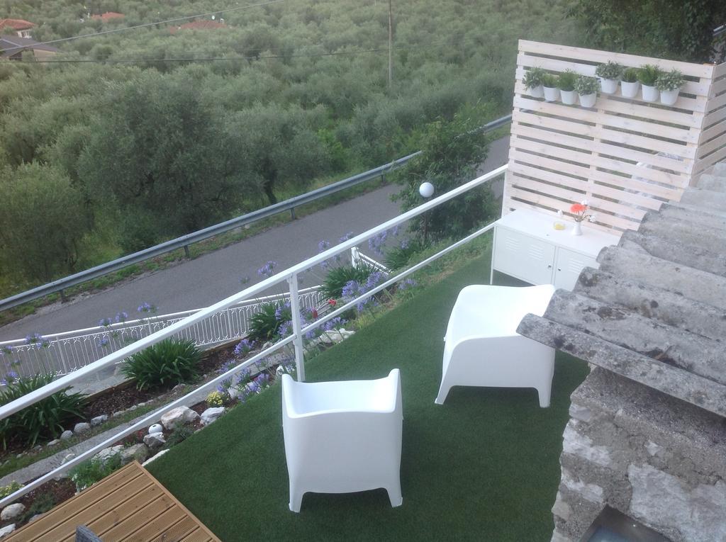 Villa Arianna Panoramic Apartments مالتشيزينيه المظهر الخارجي الصورة