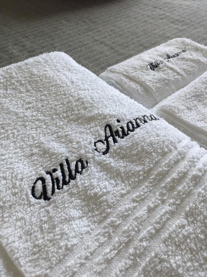 Villa Arianna Panoramic Apartments مالتشيزينيه المظهر الخارجي الصورة